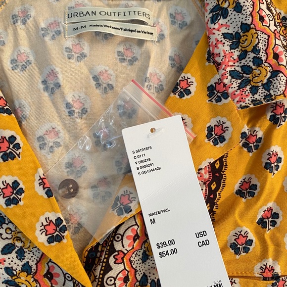 URBAN OUTFITTERS UO Noah Cropped Button-Down Shirt - Picture 3 of 5